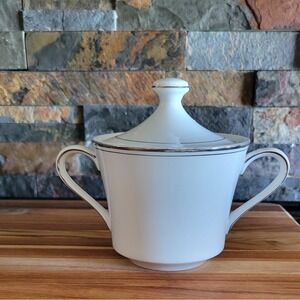 Four Crown China Sugar Bowl Essex White Silver Trim Lid Round 4.5" Tall